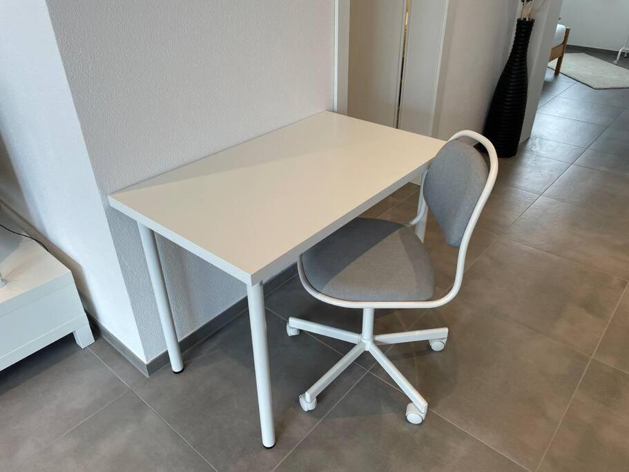 Gemuetliche, Topp Ausgestattete Ferienwohnung Bann Exterior photo