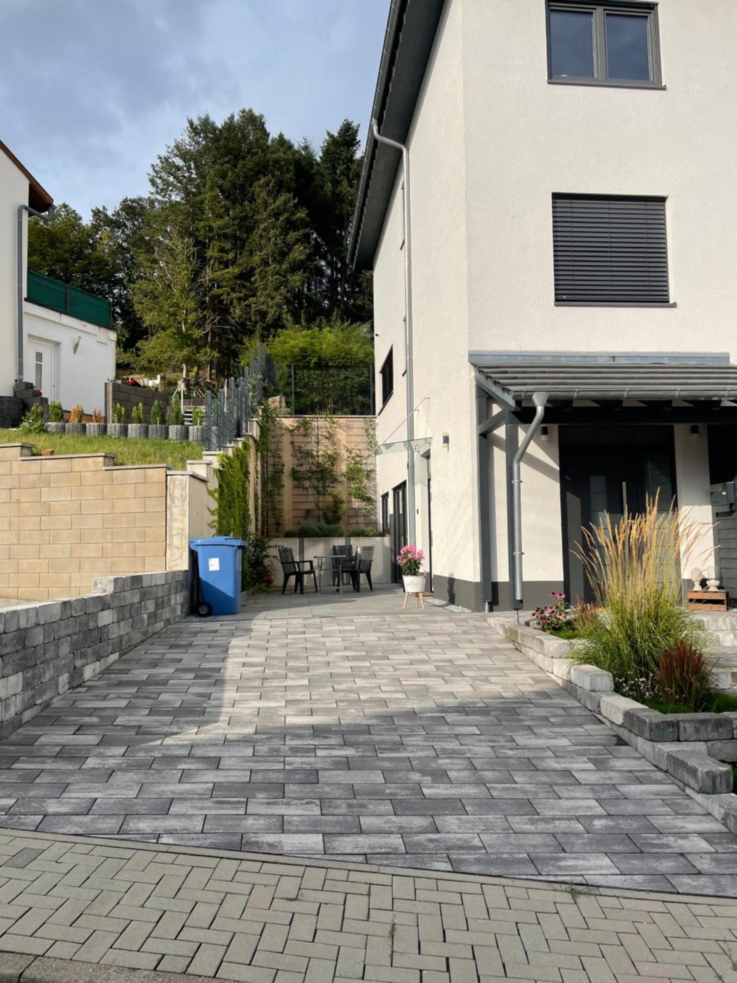 Gemuetliche, Topp Ausgestattete Ferienwohnung Bann Exterior photo